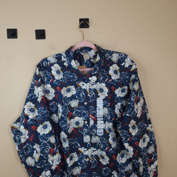 Duluth Wrinklefighter Button Up Shirt in Navy Sun Floral Plus Size 2X - Picture 2 of 8